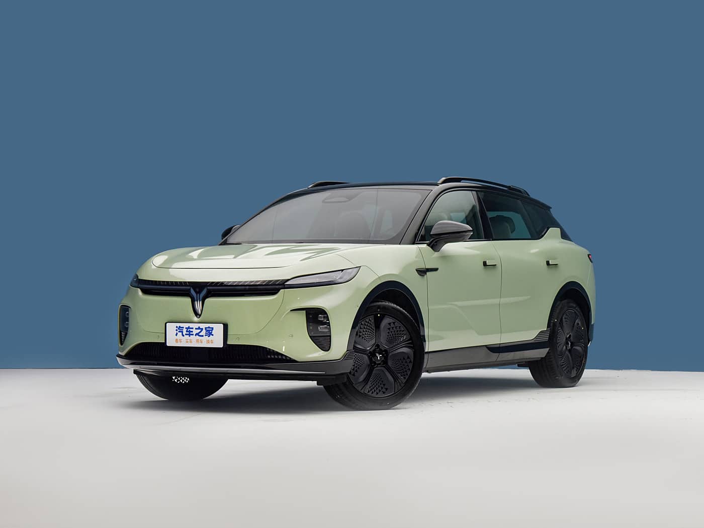 Voyah's global electric SUV Zhiyin unveiled with minimalist cabin, impressive range