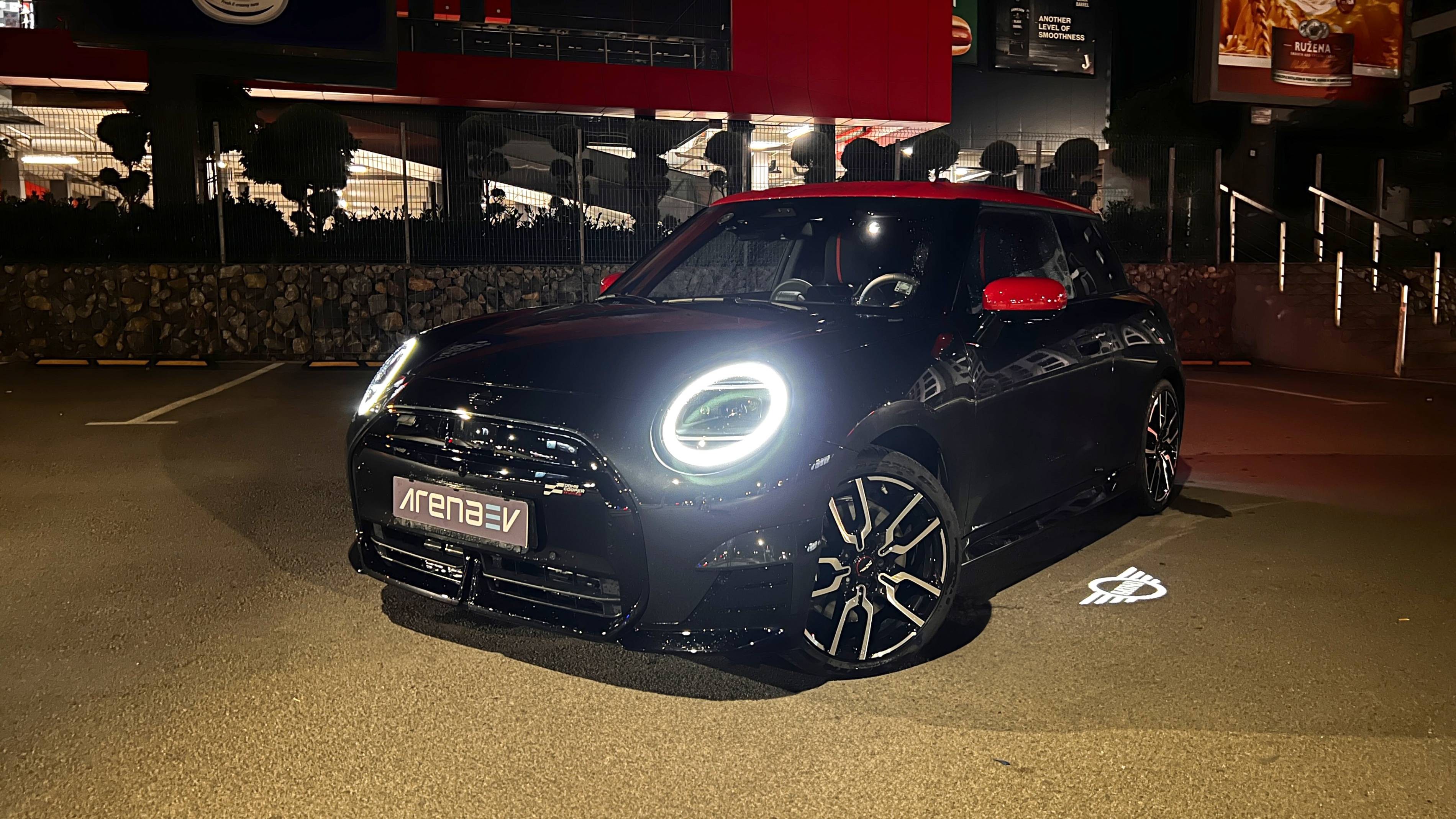 Testbericht zum Mini Cooper SE JCW