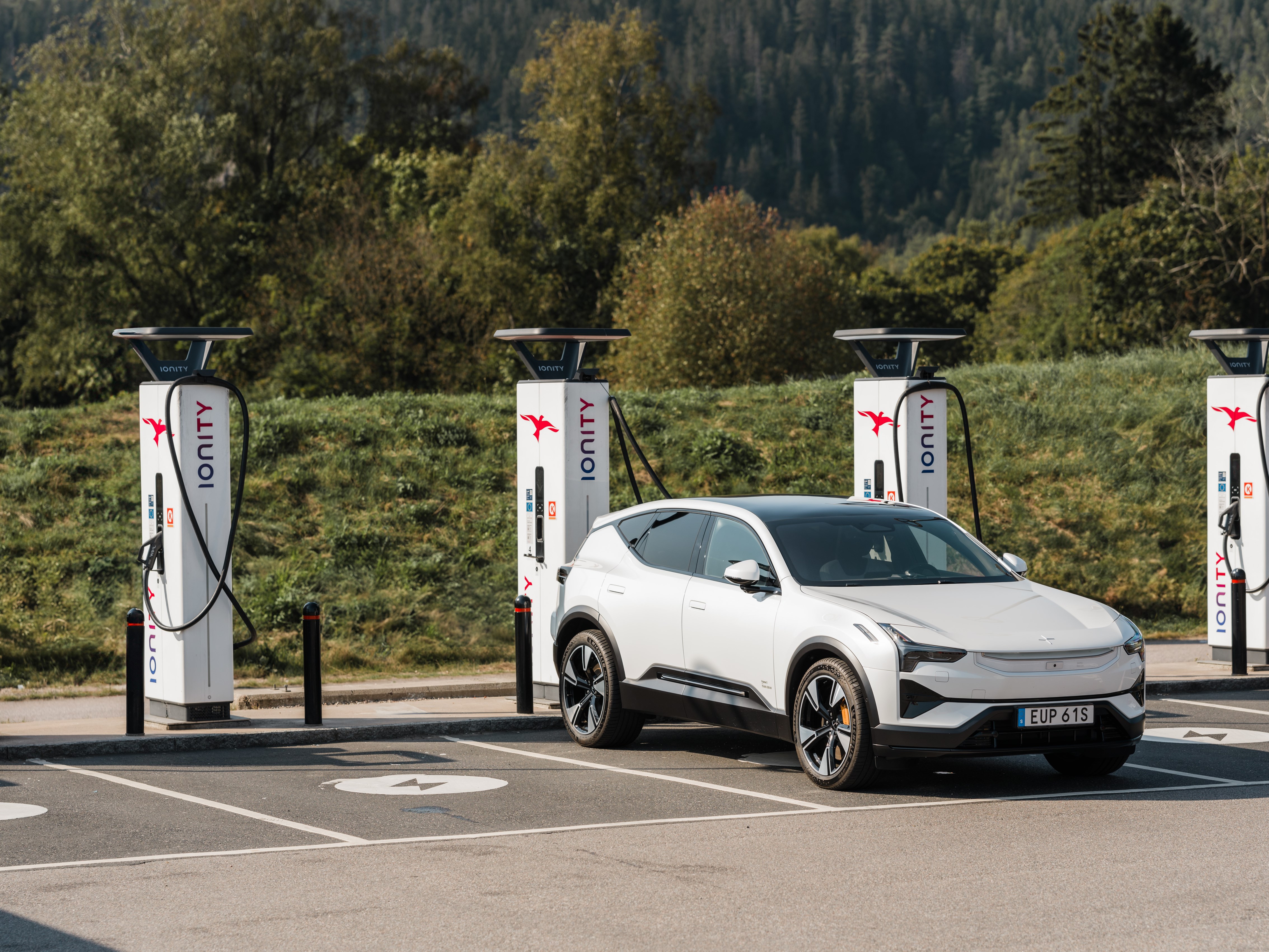 Polestar 3 erhält Plug & Charge-Integration und wird bald auch für andere Modelle erhältlich sein