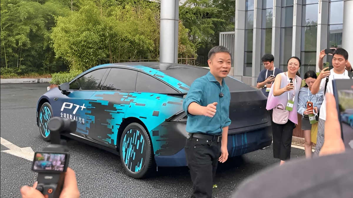 XPeng、世界初の「AI車両」P7+を発表