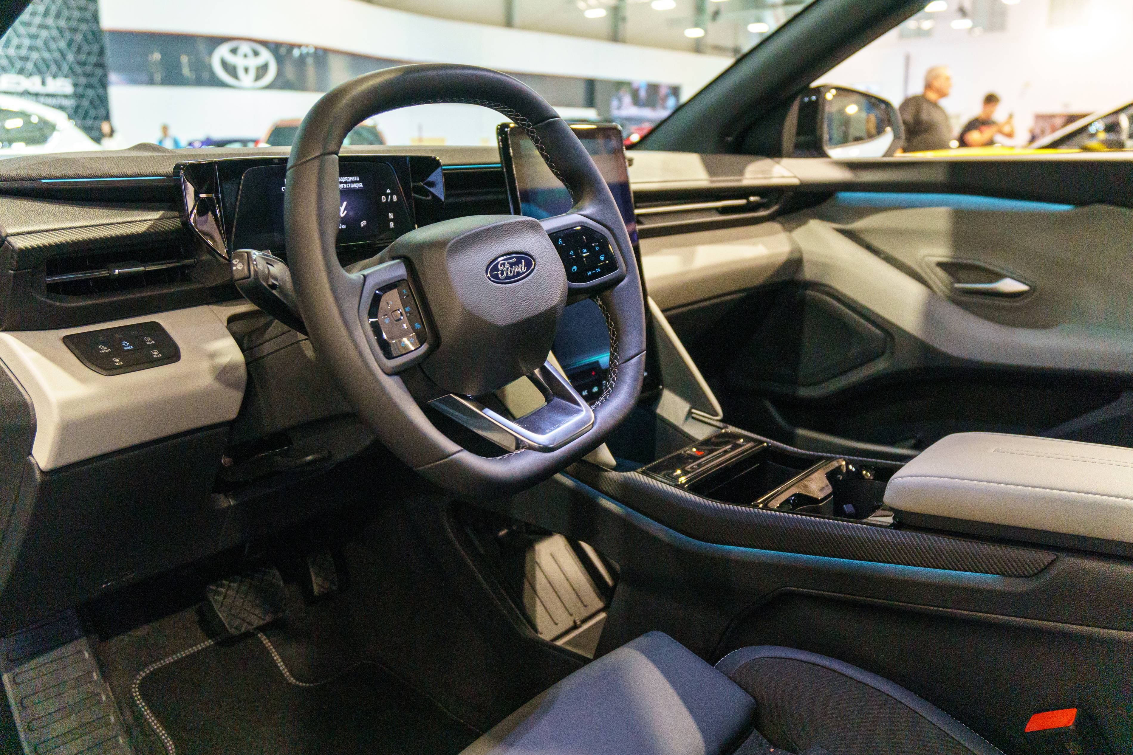 2025 Ford Explorer interior, design and features review