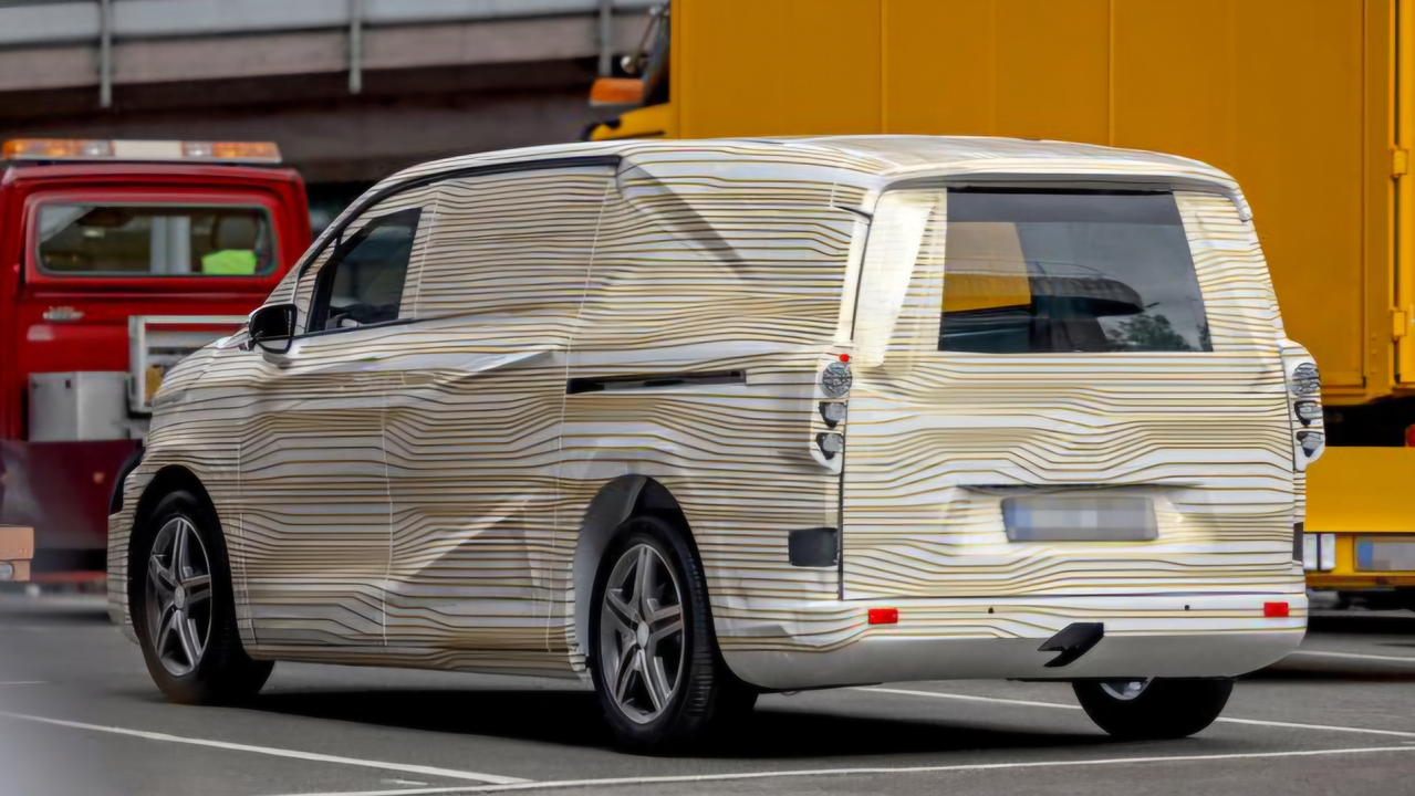 Mercedes teases electric VAN.EA prototype as testing goes underway