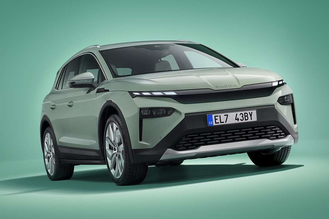 Skoda Elroq полностью представлен — сегодня в продаже по цене от 33 000 евро.