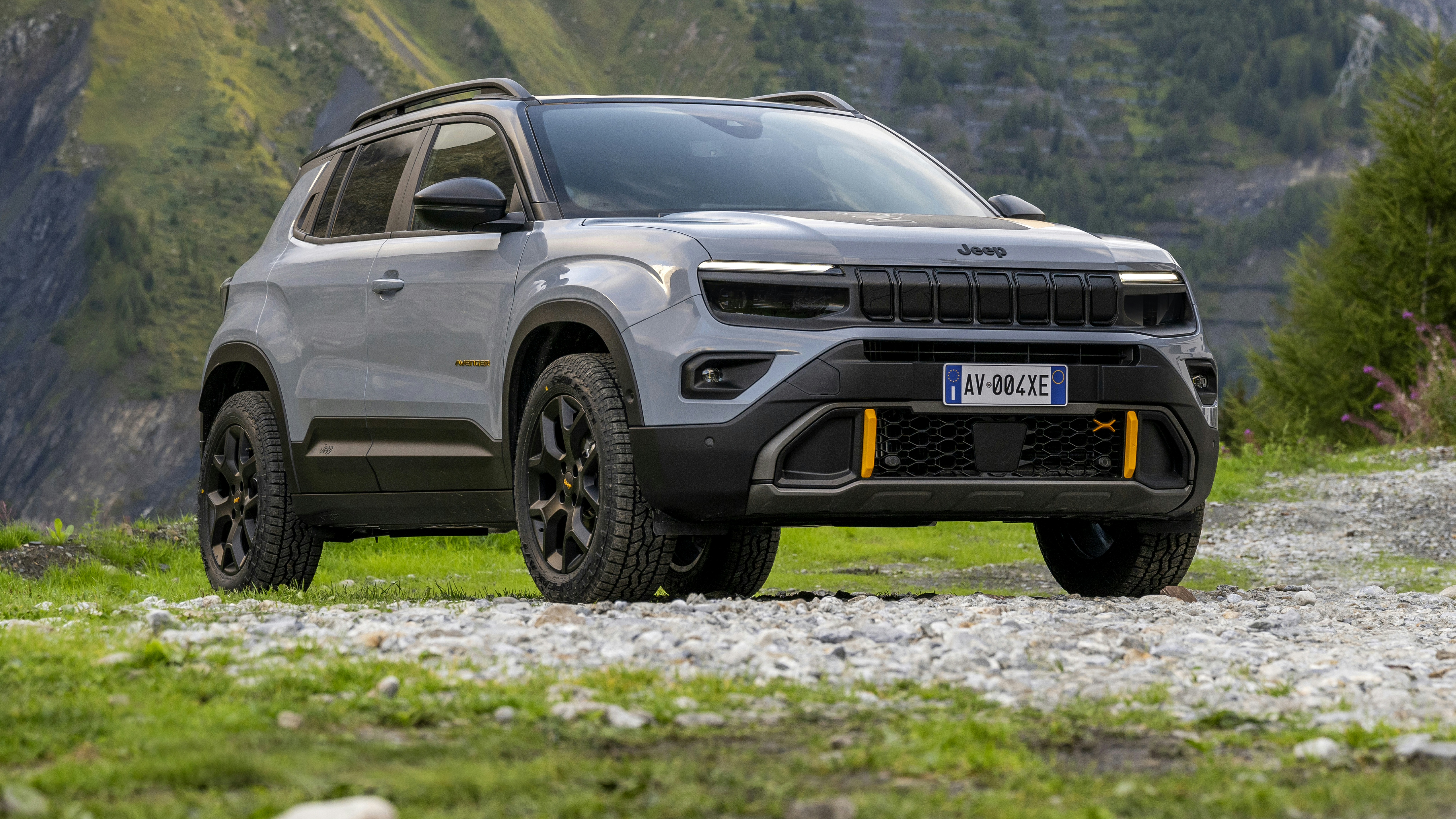 2025 Jeep Avenger gets new trims, ChatGPT and new 4xe Model