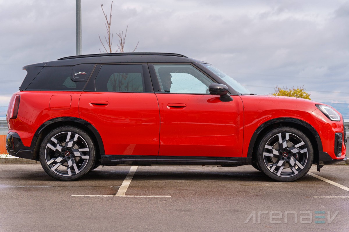 Mini Countryman SE ALL4 review