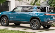 Refreshed Rivian R1S gets top safety rating from IIHS