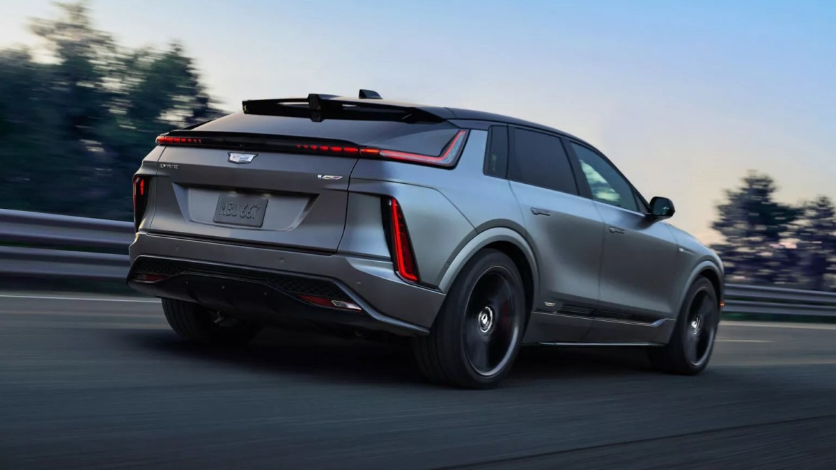 Cadillac unleashes the 2026 Lyriq-V, the brand's first all-electric V-Series SUV