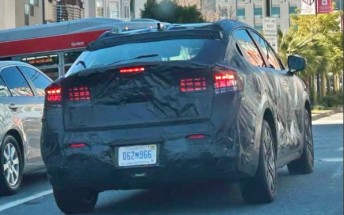 Nissan next-gen Leaf spotted in the wild