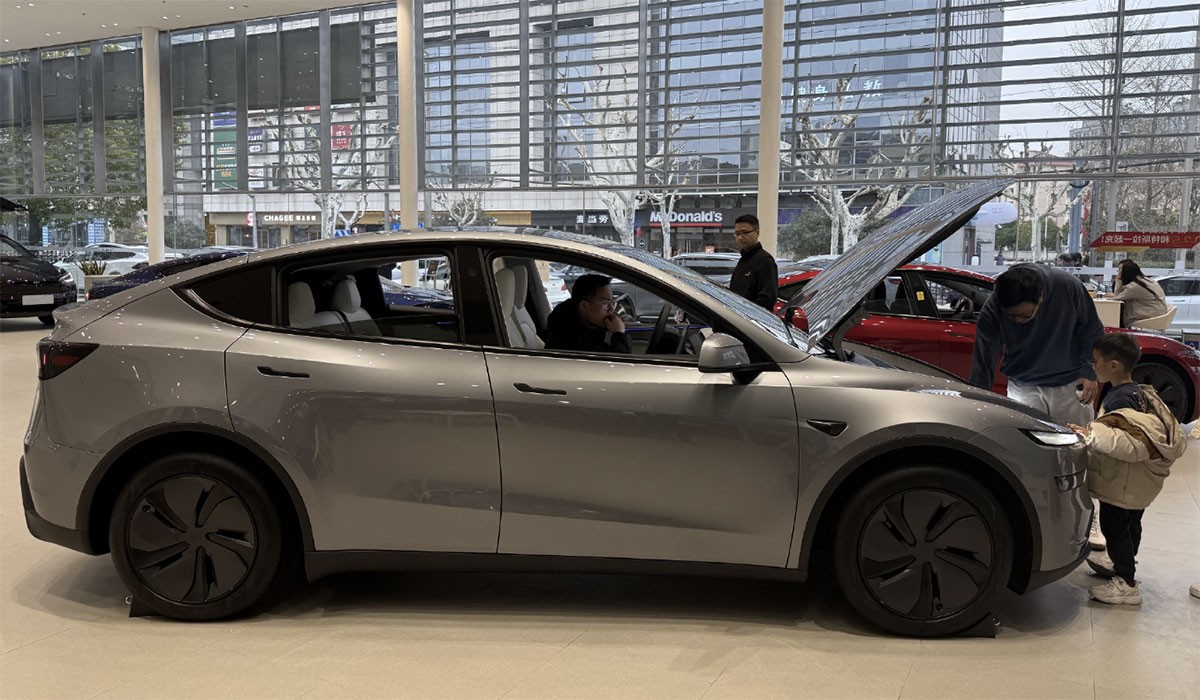 Tesla Model Y facelift scores 70,000 orders in five days