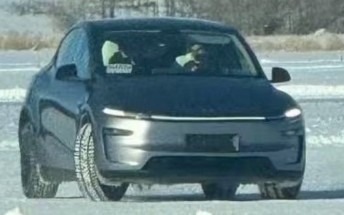 Here's the Tesla Model Y Juniper in all its glory with zero camo