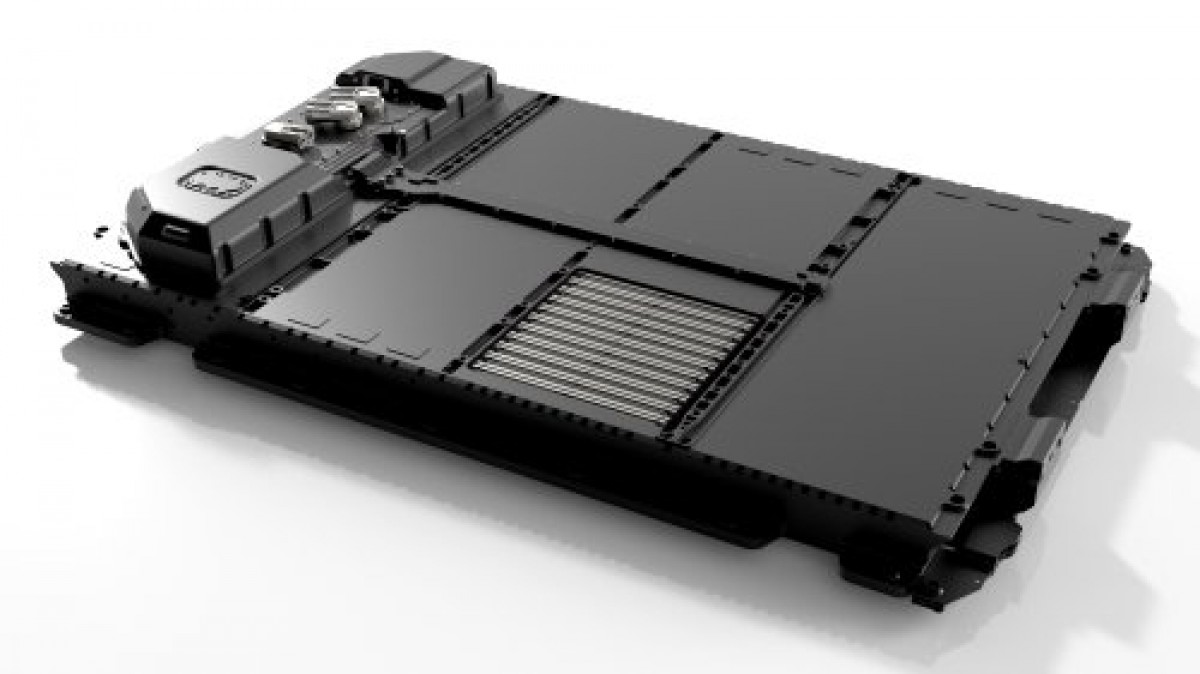 Mercedes-Benz starts solid-state battery road testing