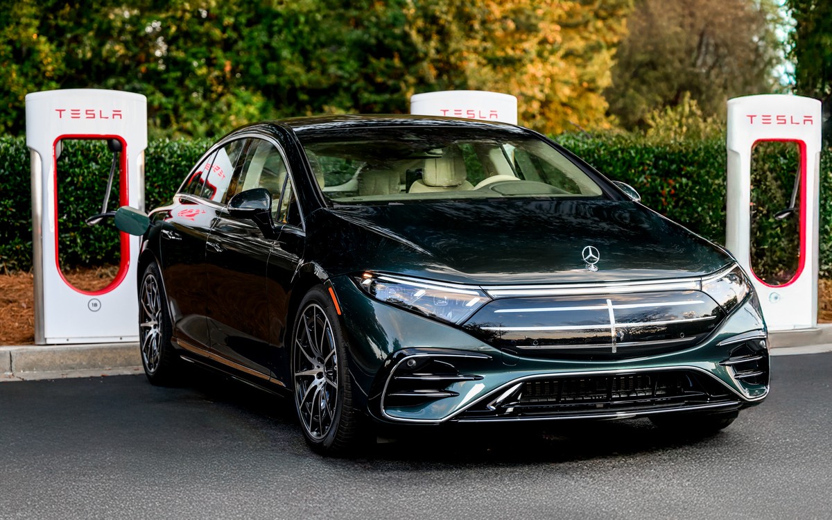 Mercedes EVs now have access to Tesla Superchargers in the US and Canada