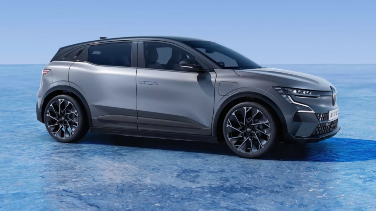 Renault Megane E-Tech gets a sporty makeover and smarter charging