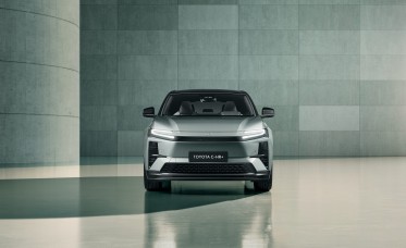 Toyota C-HR+