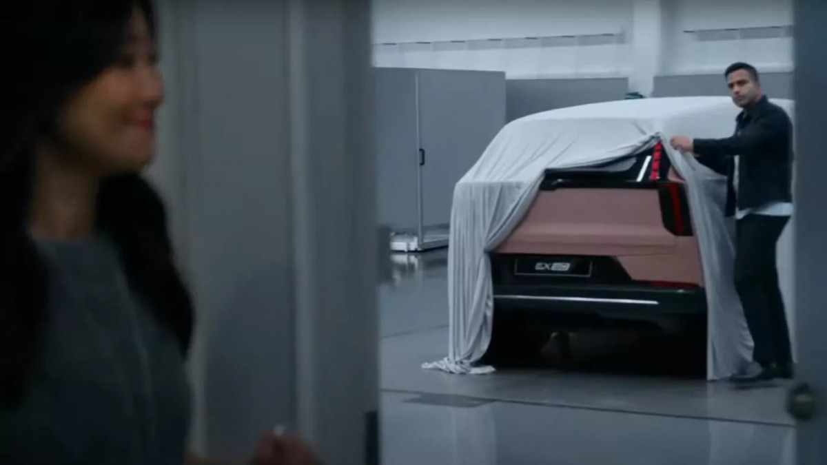 Volvo EX60 teased during the ES90 launch