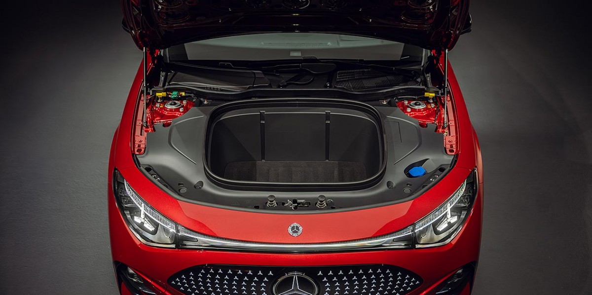 Lancio del Mercedes-Benz CLA elettrico
