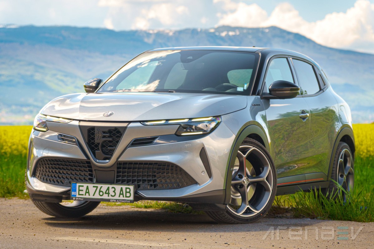Alfa Romeo Junior Elettrica Veloce review