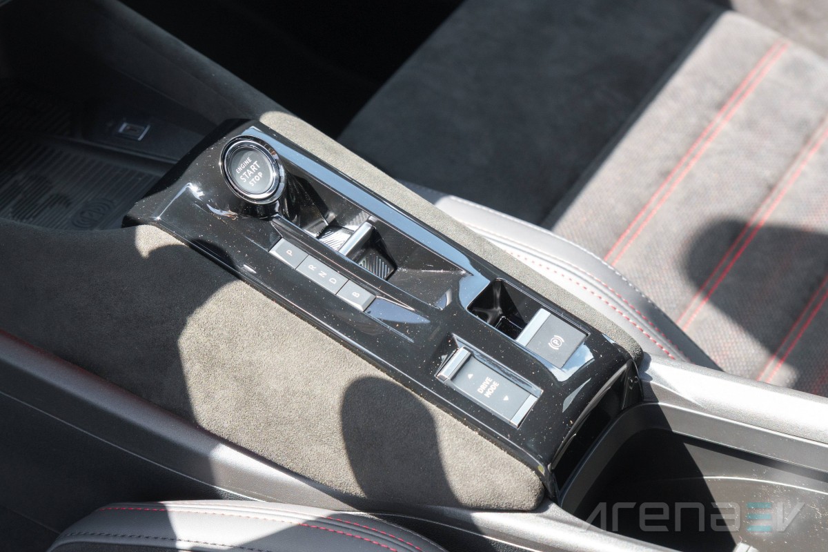 Alfa Romeo Junior Elettrica Veloce review