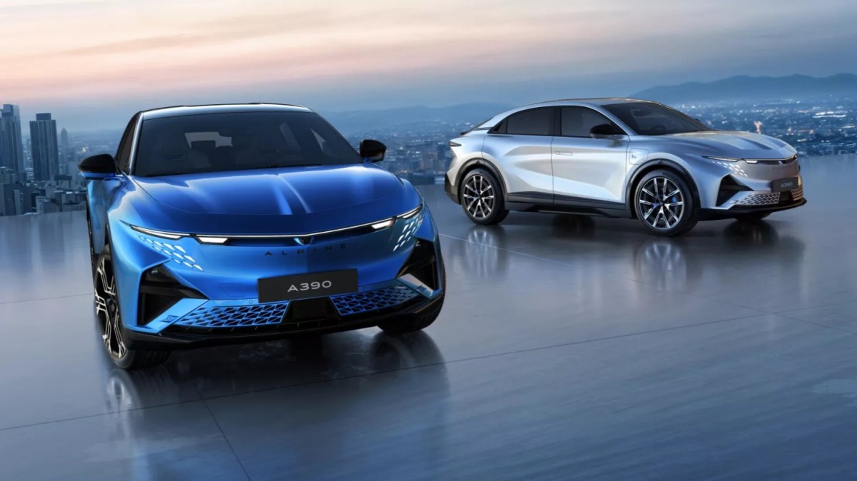 Alpine reveals the A390 electric fastback