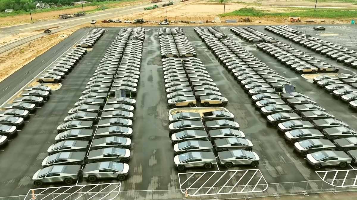 Tesla Cybertruck inventory goes through the roof