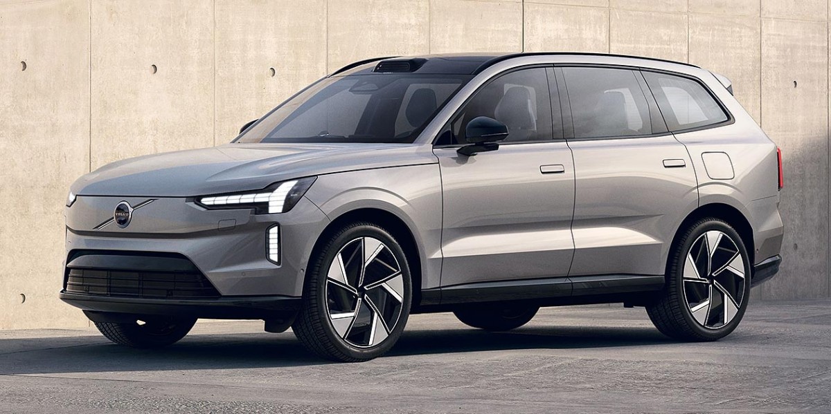 Volvo bets big on Google smarts for future electric cars