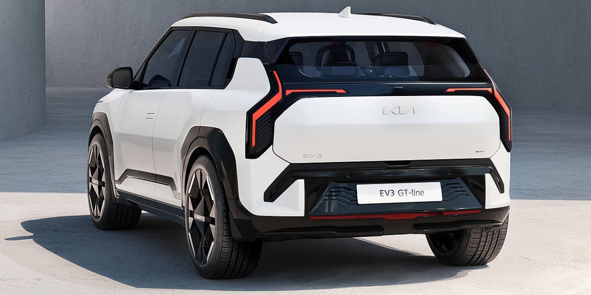 Kia EV3 crowned Car of the Year by Autotrader
