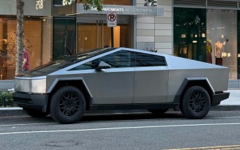 Tesla turns to interest-free loans as Cybertruck inventory piles up