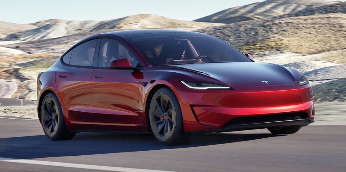 Tesla under fire in France for ''deceptive'' practices amidst sales slump