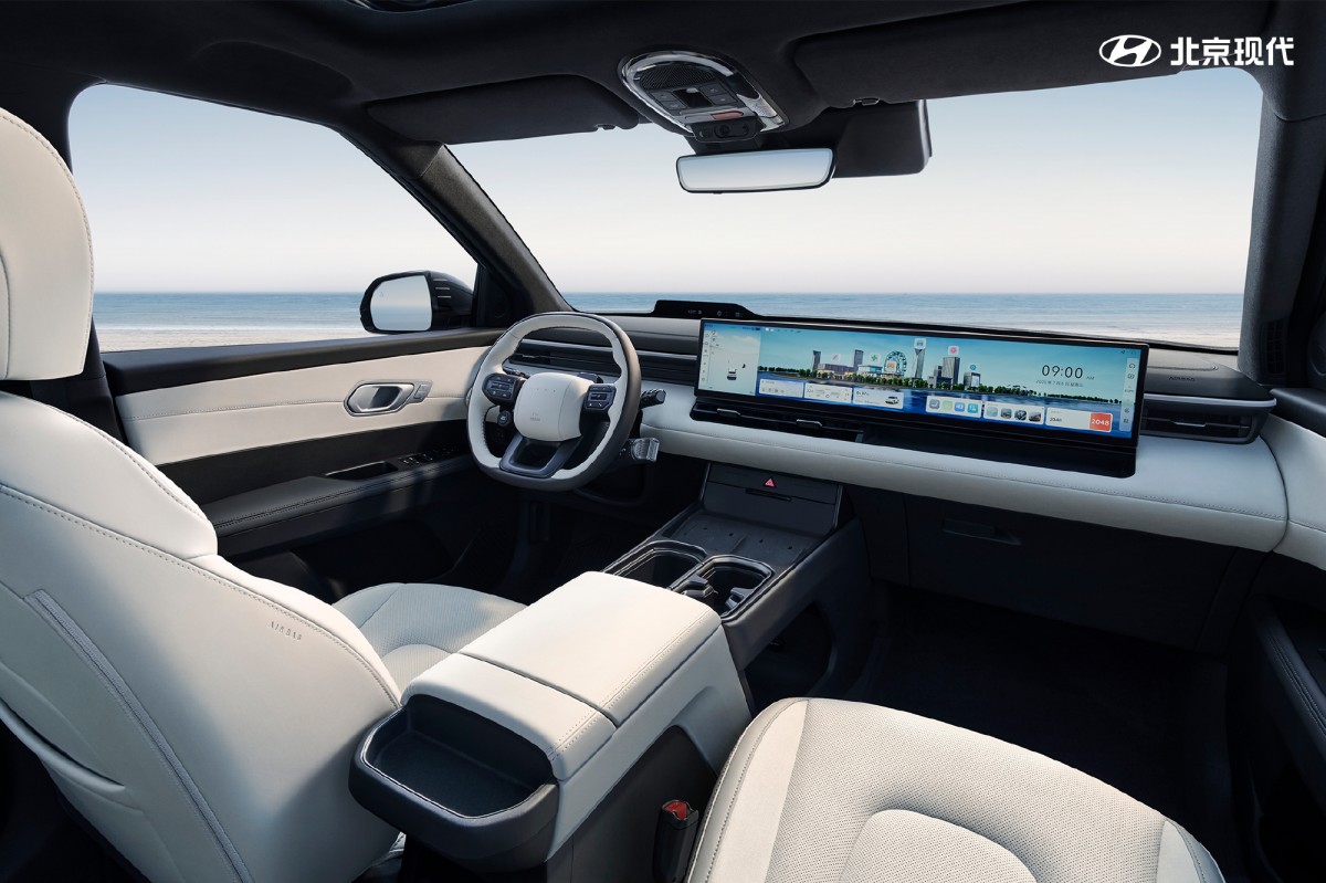 Hyundai reveals high-tech interior of the China-only Elexio SUV