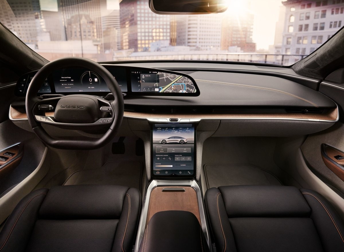 Lucid Air unlocks hands-free driving with new software update