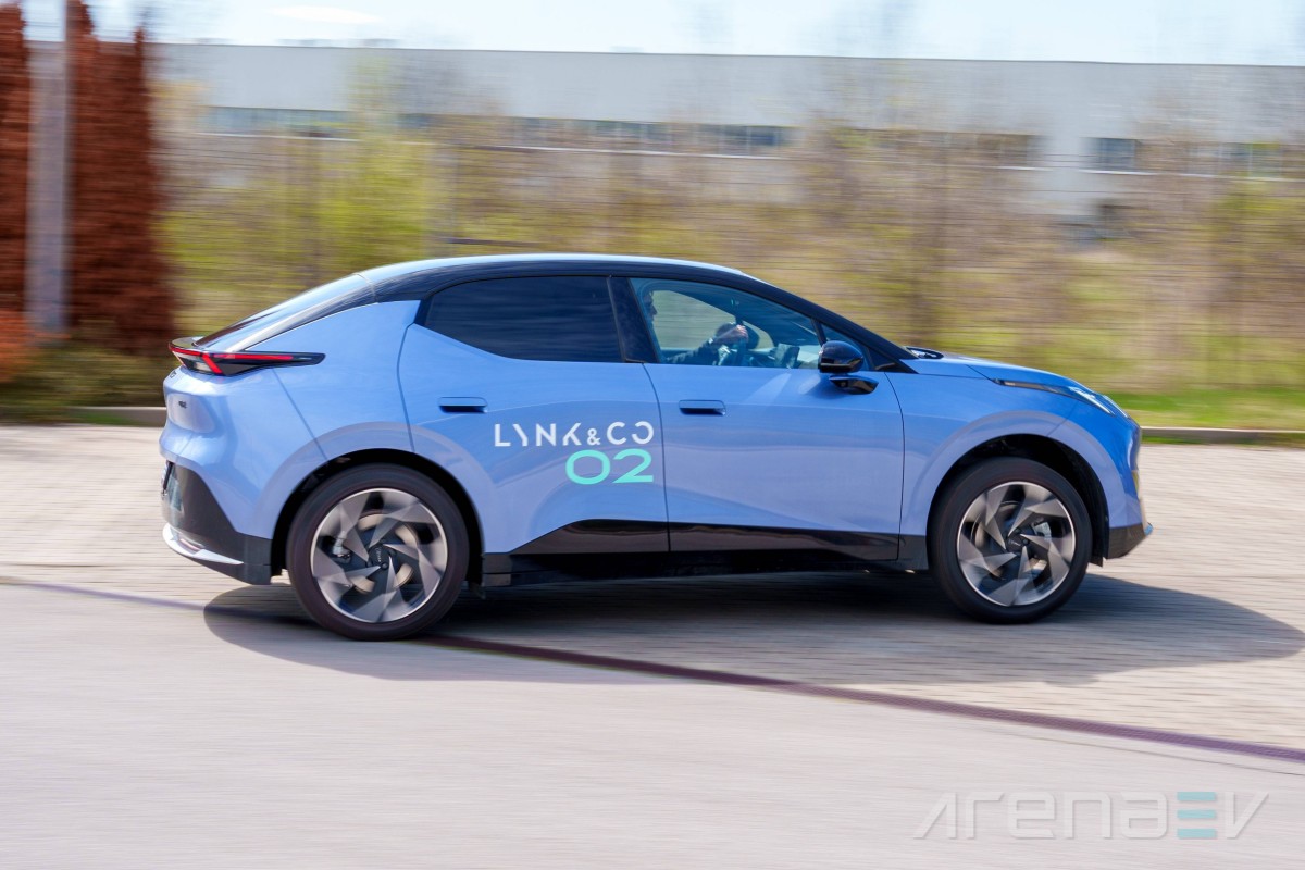 Lynk & Co 02 review