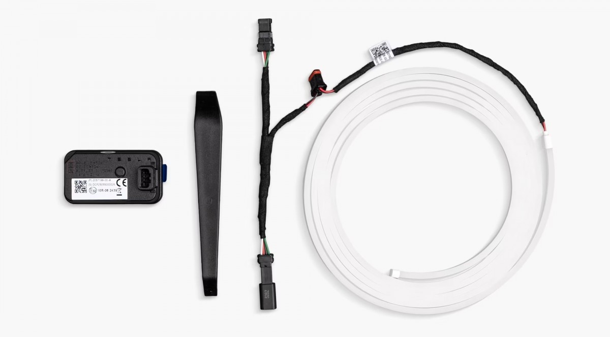 Tesla starts selling an LED light strip for the Model 3 and Model Y frunk