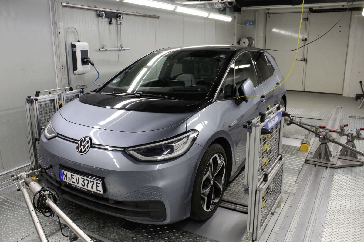 Volkswagen ID.3 battery shows impressive health after <span title='160,000 km'>99,400 miles</span>
