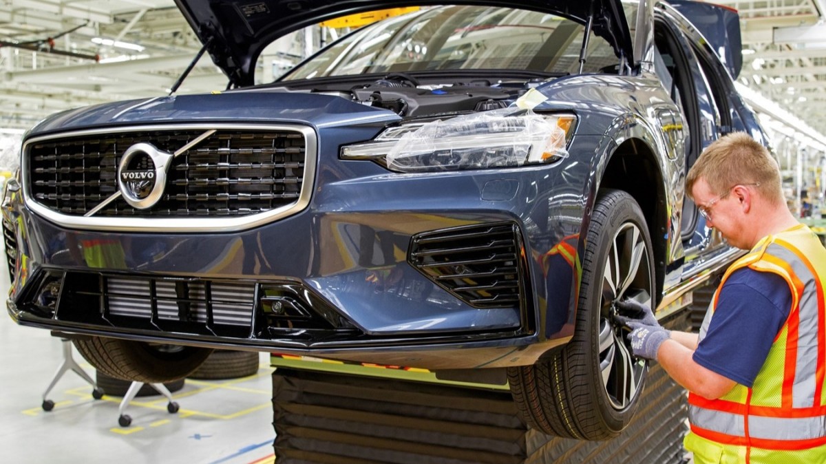 Volvo sacrifices sedans and wagons in the US to combat tariffs