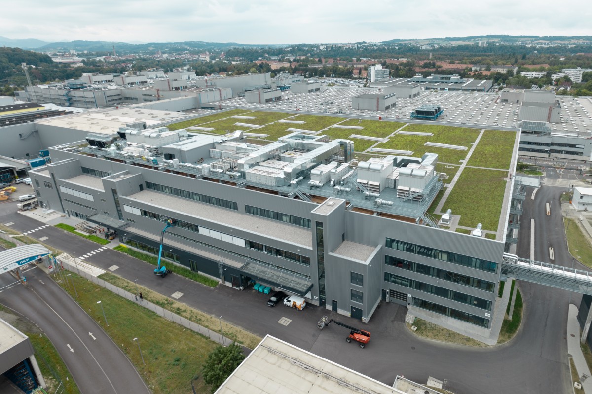 BMW starts series production of electric motors for the Neue Klasse