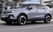 Electric Opel Grandland gets AWD version with 325 hp