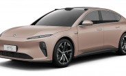 Nio makes 100kWh battery standard and slashes EV prices again