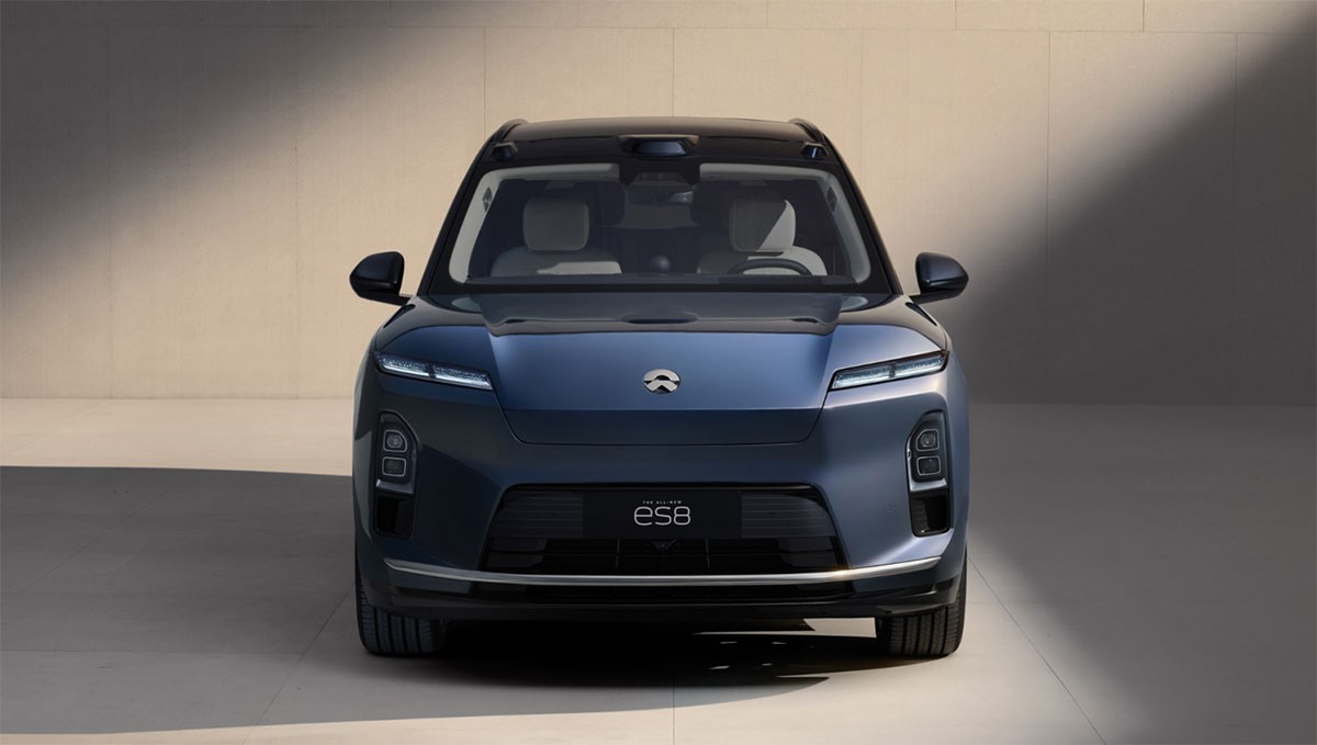 Nio reveals all-new ES8 with 900V tech and aggressive pricing