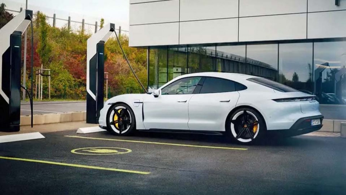 Porsche taps the brakes on battery production, shifts focus to R&D