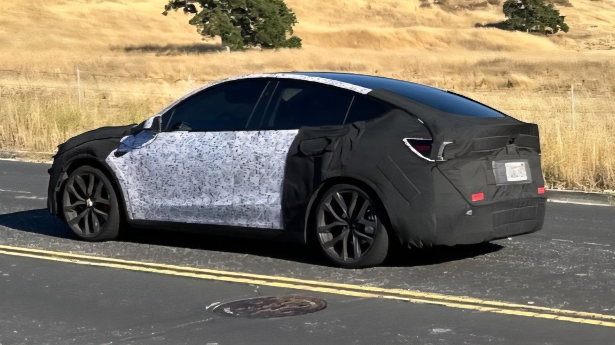 Tesla's refreshed Model Y Performance finally breaks cover in California