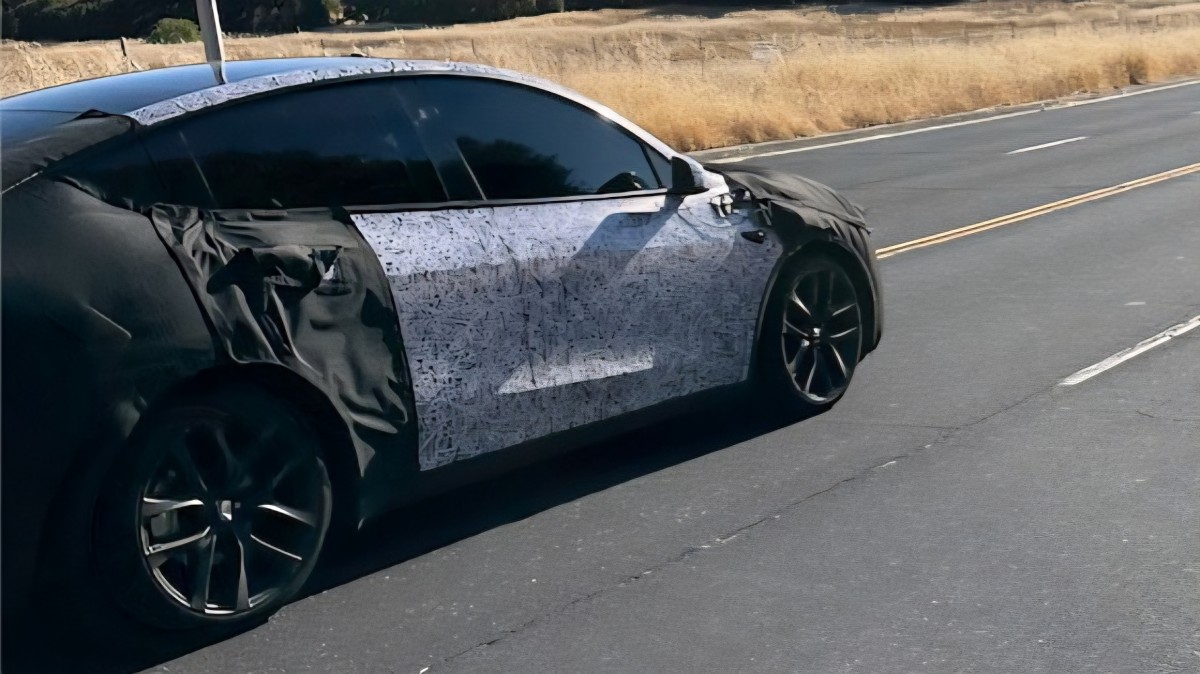 Tesla's refreshed Model Y Performance finally breaks cover in California