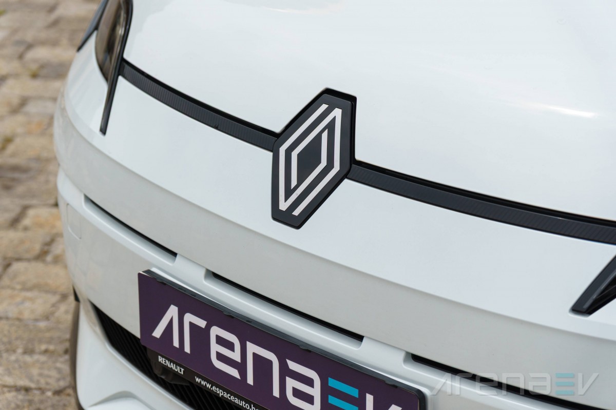 Renault 5 E-Tech review