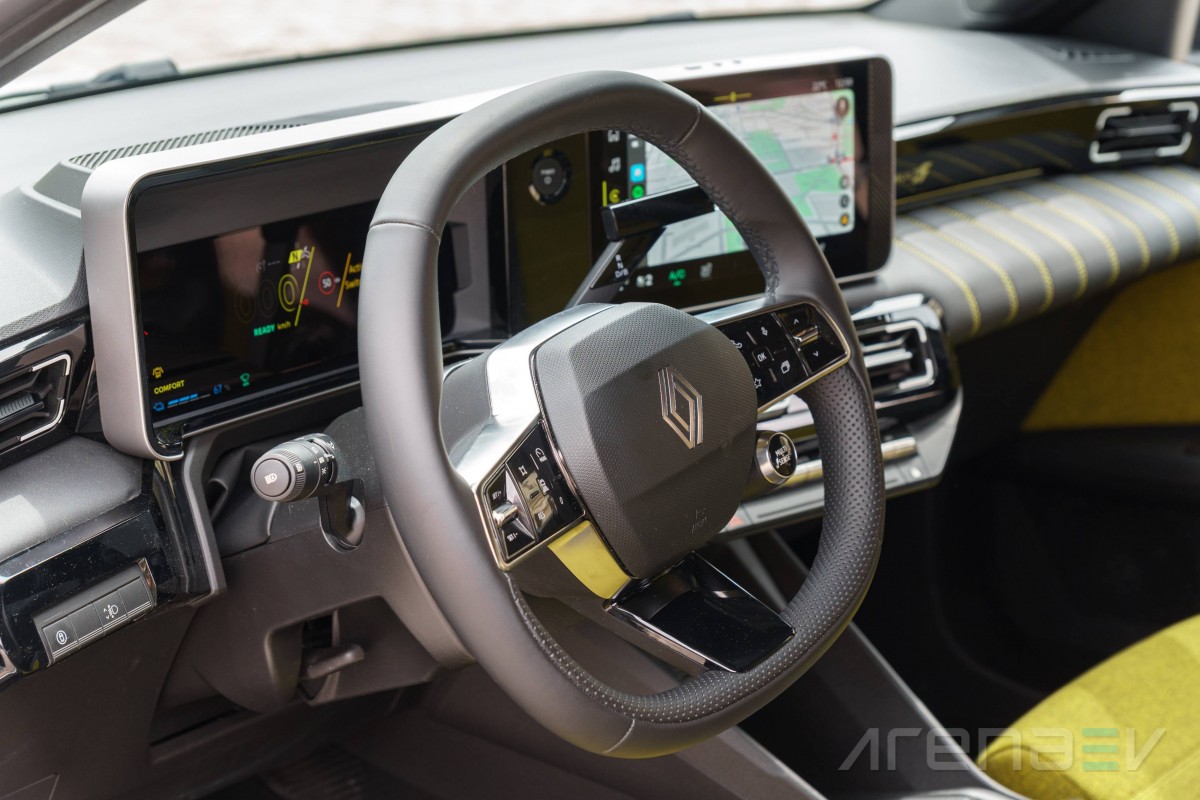 Renault 5 E-Tech review