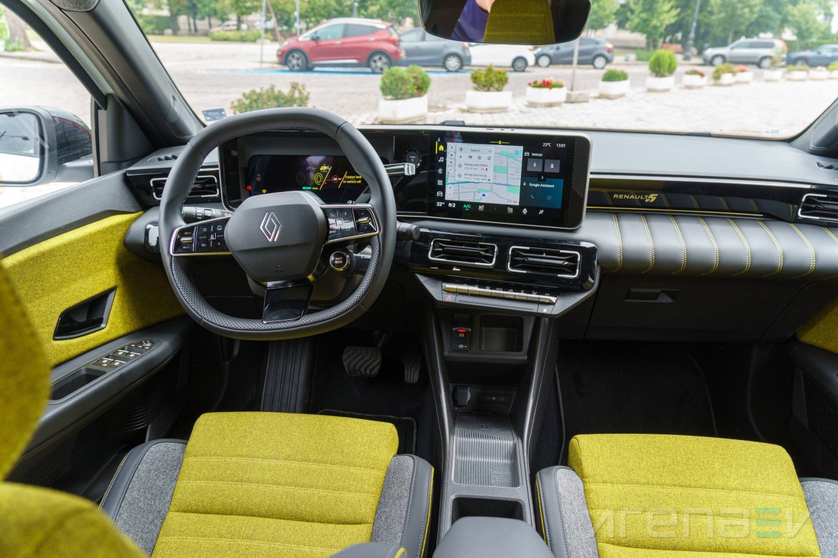 Renault 5 E-Tech review