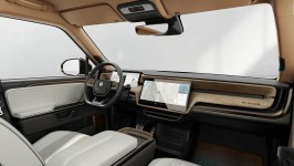 Rivian R1S Quad Pebble Beach