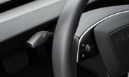 Tesla does a U-turn and reinstalls turn signal stalk on Model 3 in China