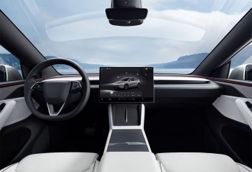 Tesla Model Y L interior