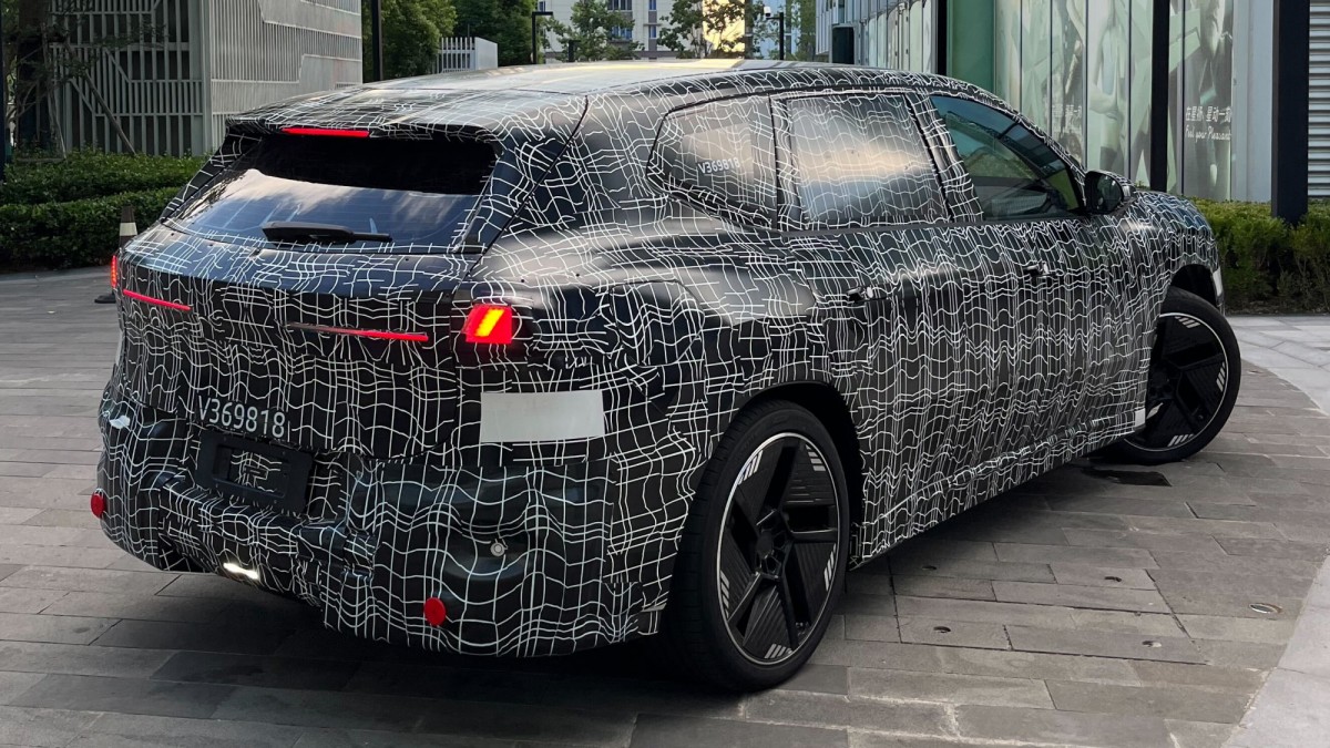 The new BMW iX3 electric SUV spotted on the streets of Shanghai