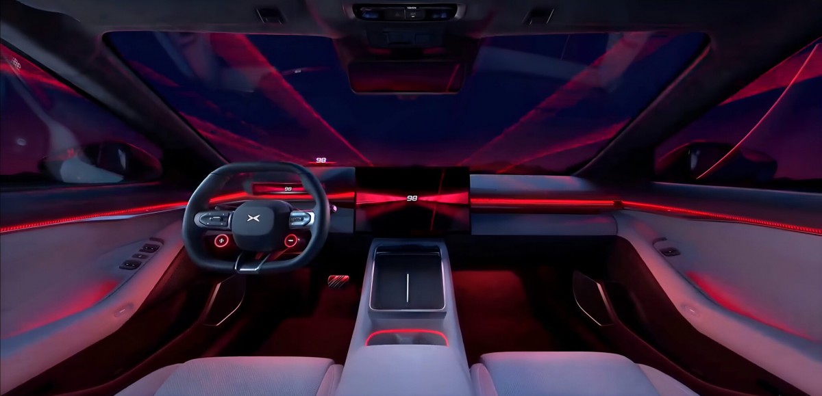 XPeng’s new P7 gets a giant 87-inch HUD