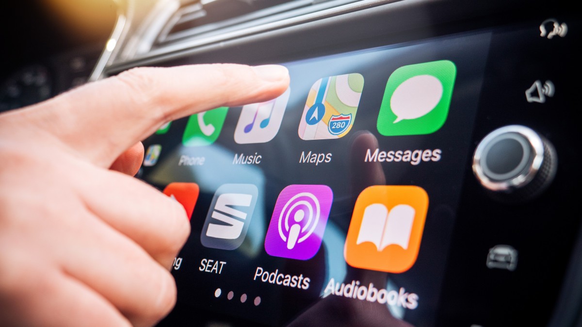 BMW claims your love for Apple CarPlay navigation is not real